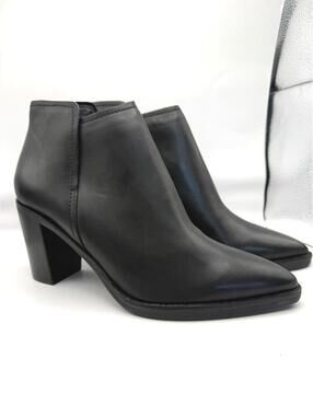 Dolce Vita Spade Black Leather Ankle Boots Size 9